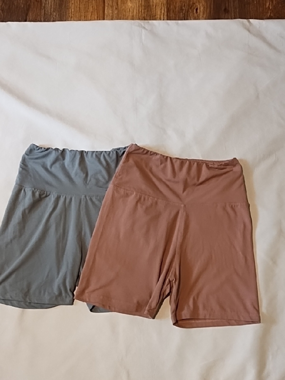 High-Rise Bike Shorts — Dusty Rose and Slate Bundle Of 2 Sm./Med. VGC